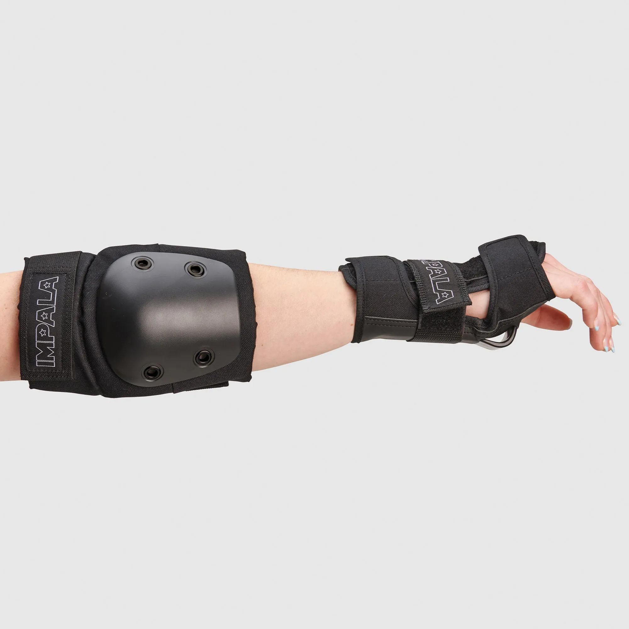 Impala Adult Protective Pack - Black