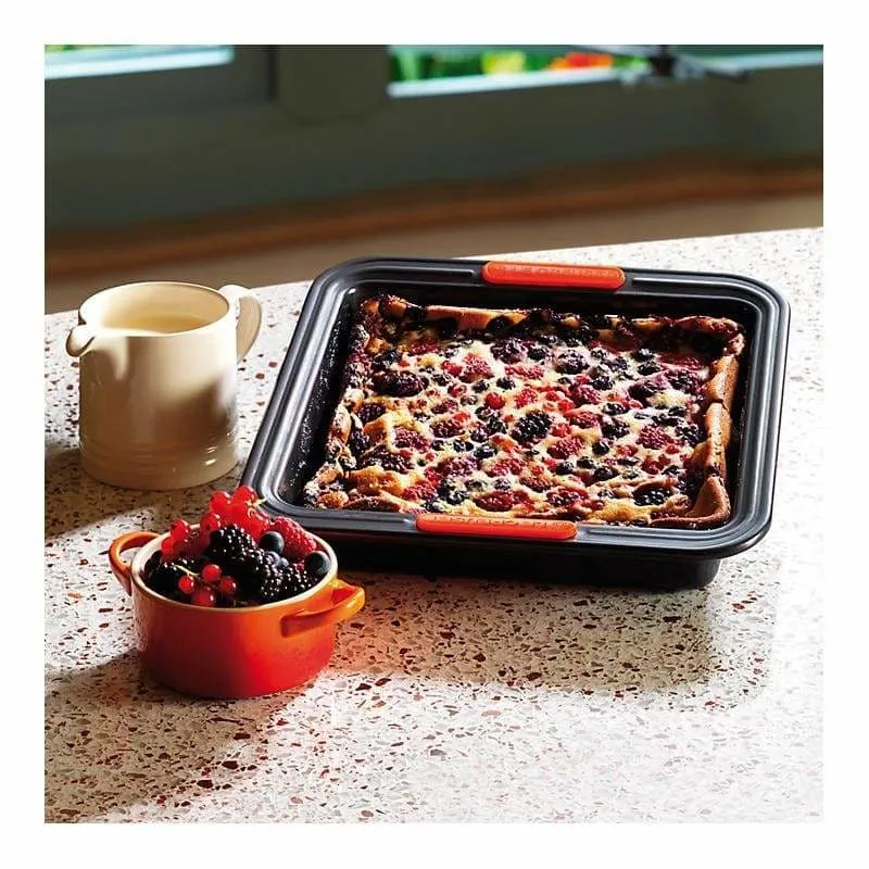 Le Creuset Square Cake Tin 23cm