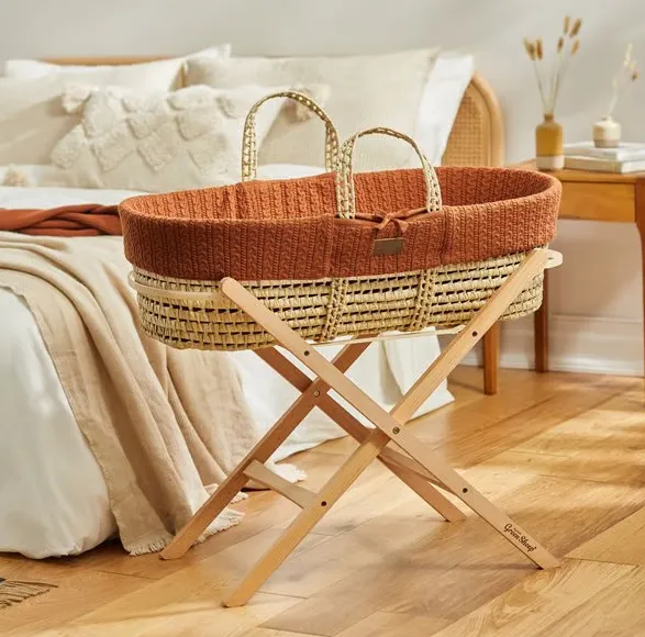 Organic Knitted Moses Basket Set inc Natural mattress - New Edition